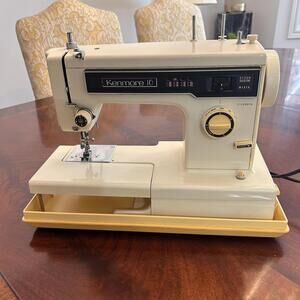 Vintage Sears Kenmore 10 Model 158 Sewing Machine with Foot Pedal Case Tested